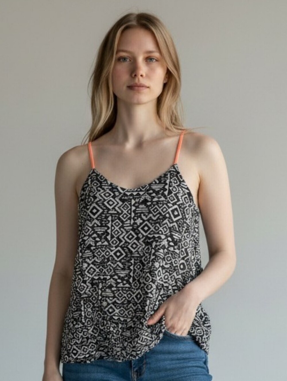 No Boundaries Black & White Aztec Tank Top (S)